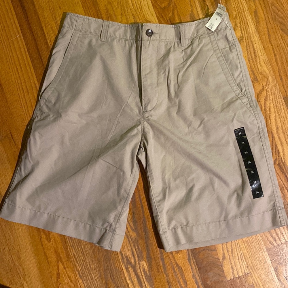 Men’s Banana Republic Shorts Size 34 NWT
